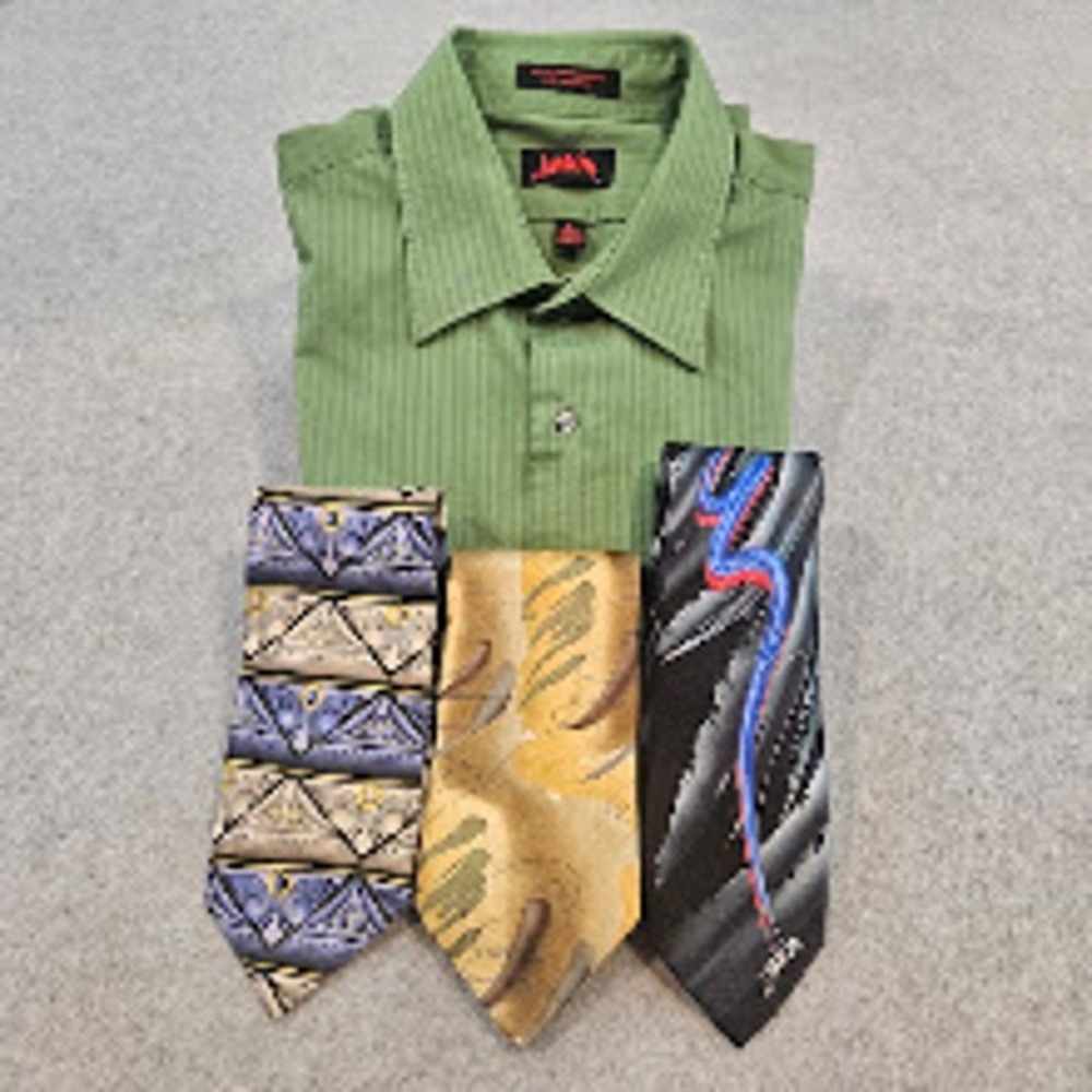 J Garcia Dress Shirt includes 3 collector ties Mens XL 17 Green Stripe
